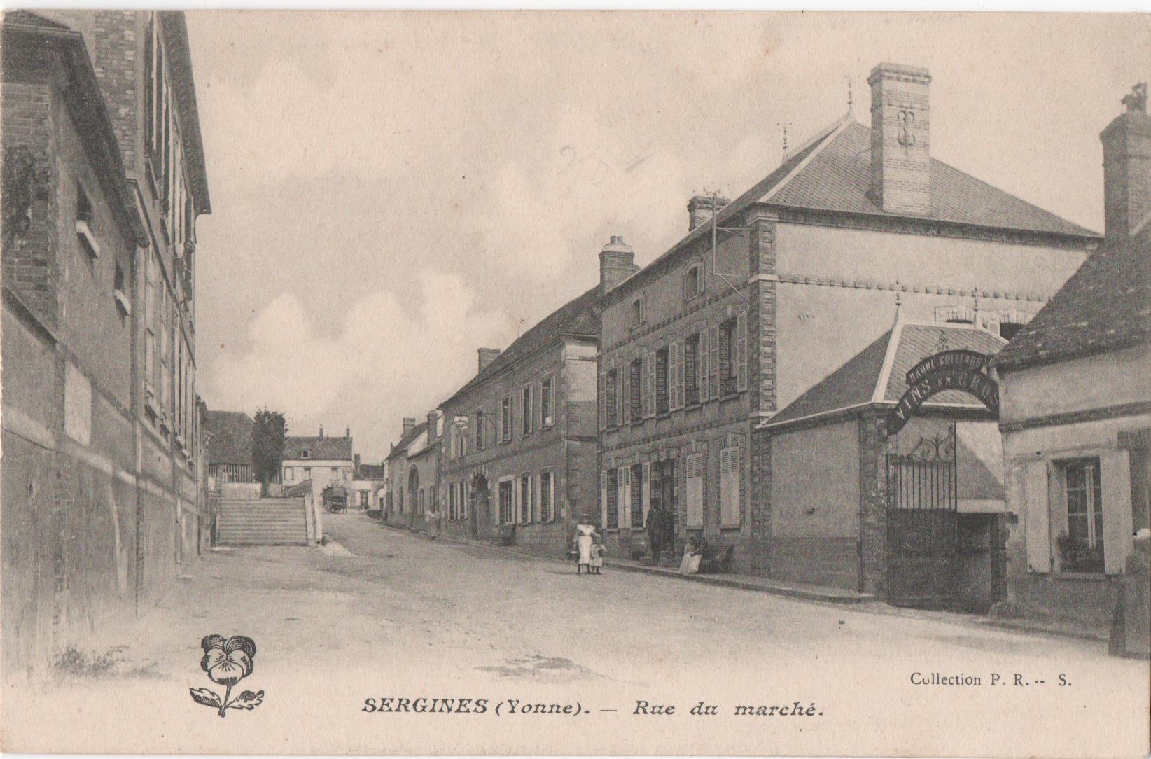 rue du marché, maintenant rue de l'Hôtel de Ville