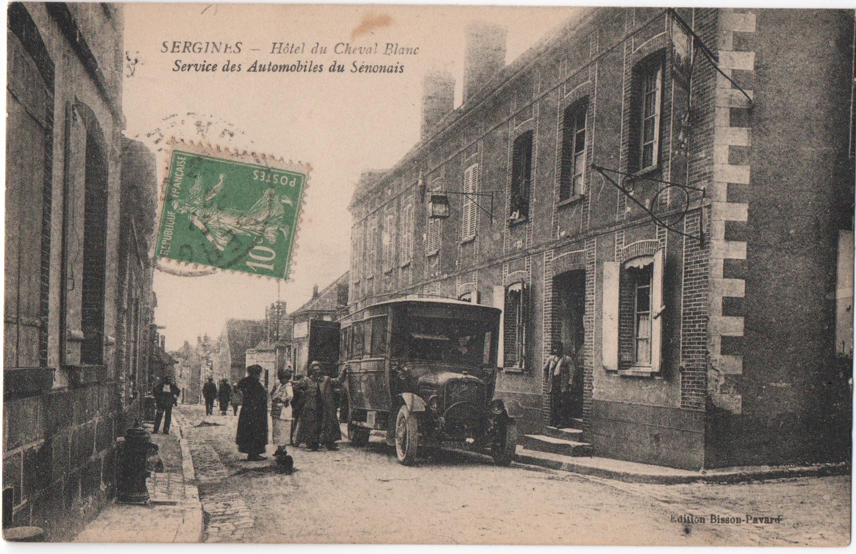 service automobiles du sénonais vers le Cheval Blanc